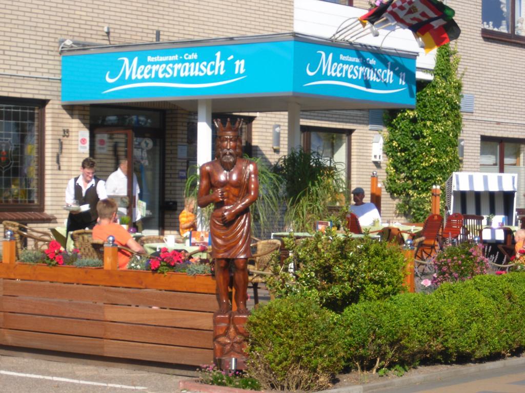Familien- Und Aparthotel Strandhof Tossens Exterior foto